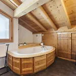 Grosse Pierre 180m2 Cheminee Jacuzzi Vue Taconnaz Alpesi faház