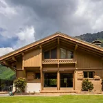 Domek alpejski Grosse Pierre 180m2 Cheminee Jacuzzi Vue Taconnaz Les Houches