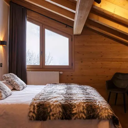 Chalet Grosse Pierre 180m2 Cheminee Jacuzzi Vue Taconnaz *