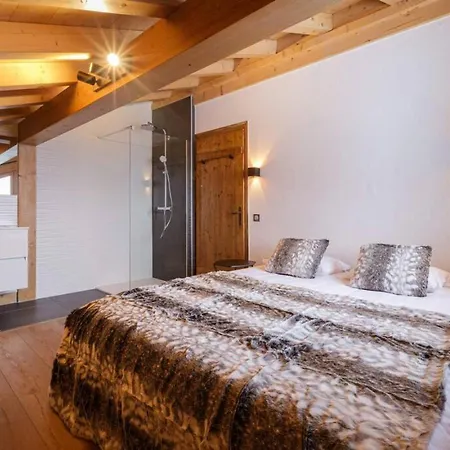 Grosse Pierre 180m2 Cheminee Jacuzzi Vue Taconnaz Alpesi faház Les Houches