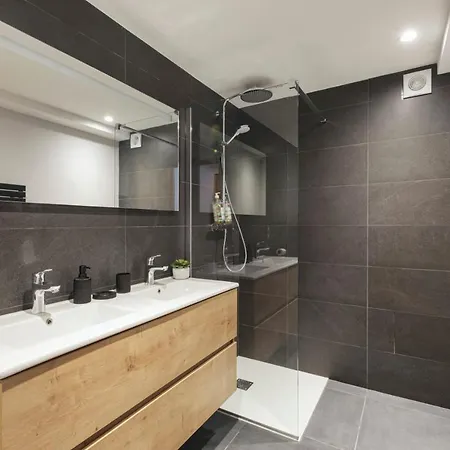 Grosse Pierre 180m2 Cheminee Jacuzzi Vue Taconnaz Alpesi faház *