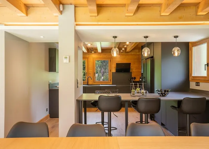 Grosse Pierre 180m2 Cheminee Jacuzzi Vue Taconnaz Chalet